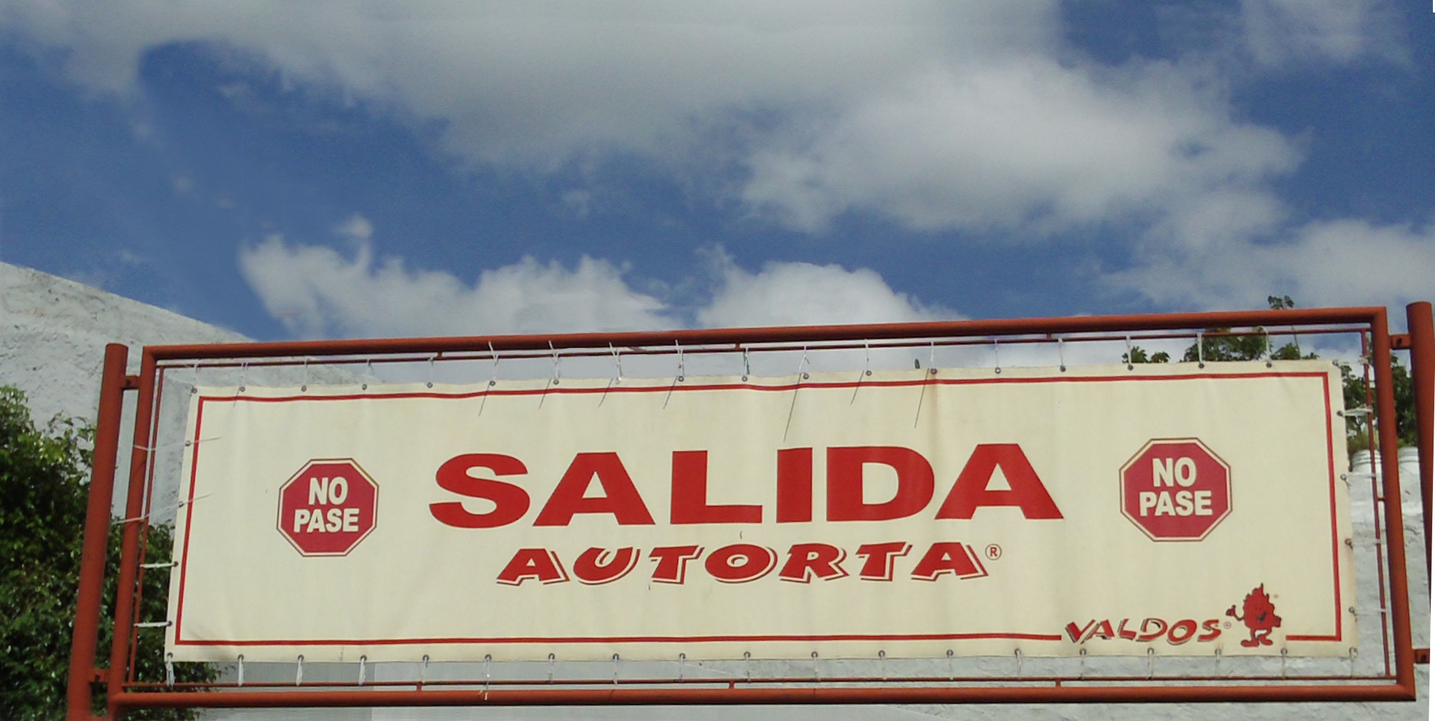 Salida del Autorta de Valdos